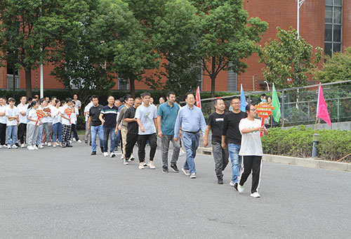 ag旗舰厅集团举行2022年秋季职工运动会(图5)