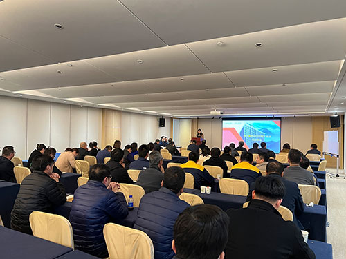 ag旗舰厅集团举行2022年度线下培训结业典礼(图1)